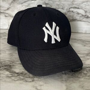 New Era 59Fifty New York Yankees NY Hat Baseball Cap Fitted 7 1/4 MLB